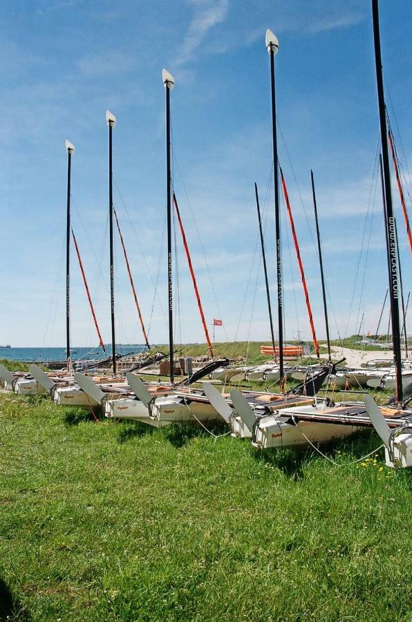 Appartement Les pieds dans l eau à Larmor-Plage Extérieur photo